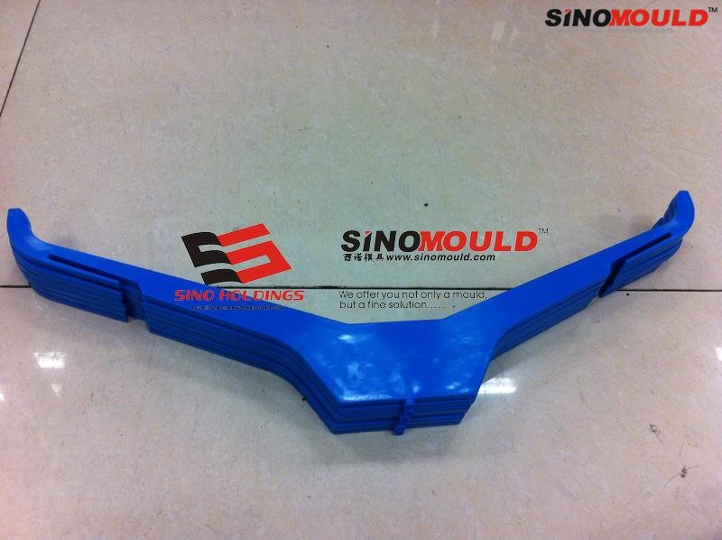 interchangeable hanger mould supplier