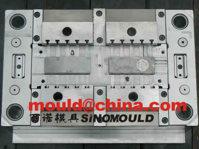 precise mould for mobile phones 3