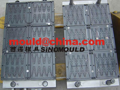 plastic clip mould 33